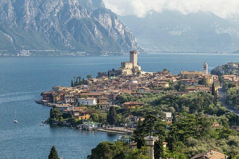 Italian Lakes cycling terrain